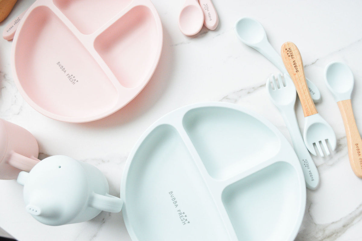 Bubba Fresh divided plates and cutlery in pink and sage